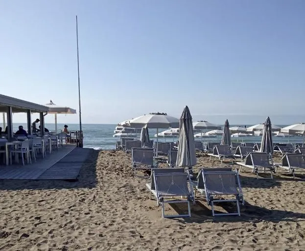 Appartamento Al Mare Eraclea Mare 0*,  Italia