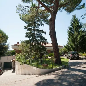  Casa vacanze Mons Aureus Italia